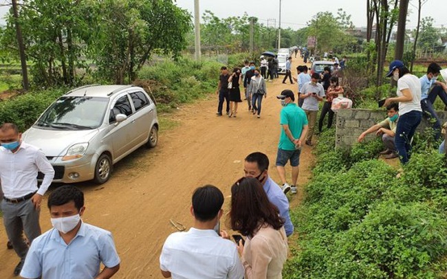 Giá đất bật tăng nhanh, nhà đầu tư bỏ phố về quê “săn” đất