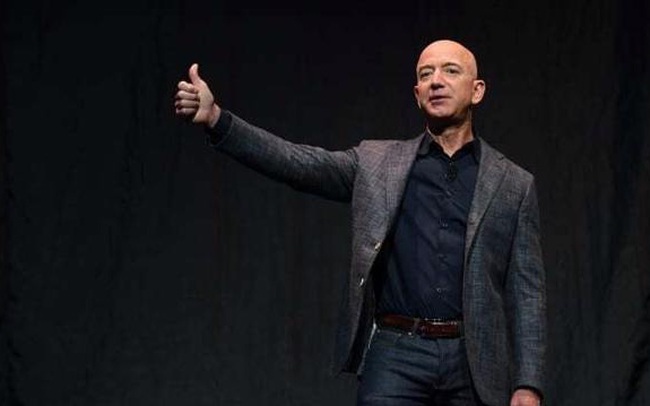 Tài sản của Jeff Bezos đạt 211 tỷ USD, cao chưa từng thấy