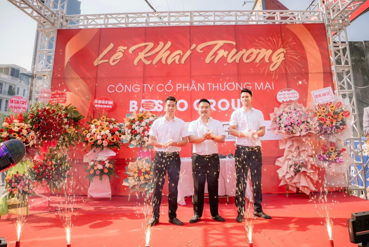 Công ty CPTM Ba Sao Group chúng tôi chuyên Tư vấn, Thiết Kế, Cung Cấp, Lắp Đặt, Trọn Gói Hệ Thống âm thanh Vũ Trường, Lounge, Karaoke kinh doanh gia đình trên toàn quốc.