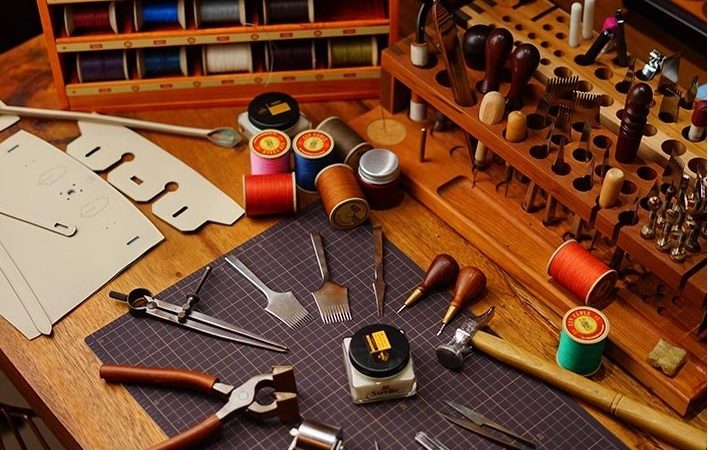 Dụng cụ và phụ kiện làm đồ da thủ công Tools Leather Hói”: Nơi Trọn Vẹn Đam Mê và Sáng Tạo Trong Nghệ Thuật Thủ Công Handmade